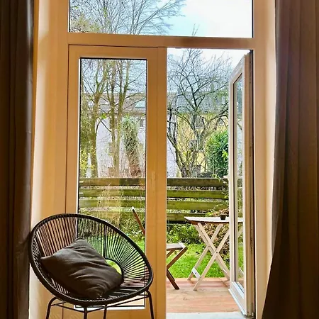 Feelslikehome - Stylische Und Zentrale Altbauwohnung Mit Terrasse&garten דירה *