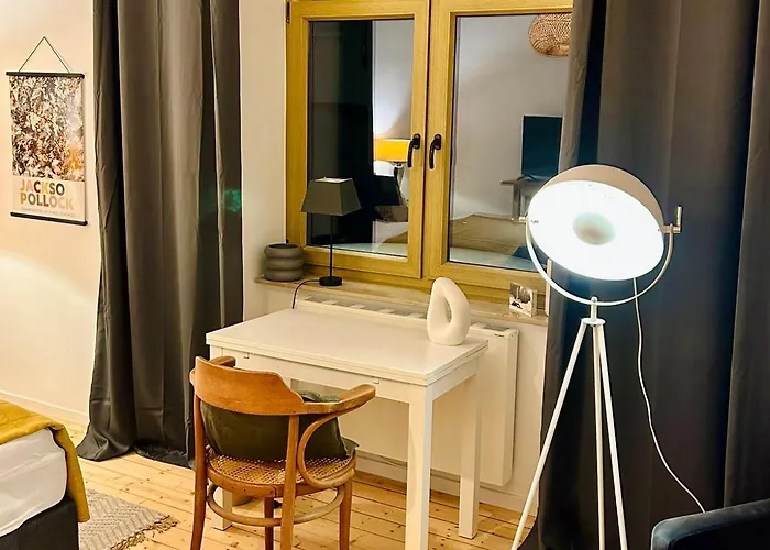 Feelslikehome - Stylische Und Zentrale Altbauwohnung Mit Terrasse&garten 波鸿