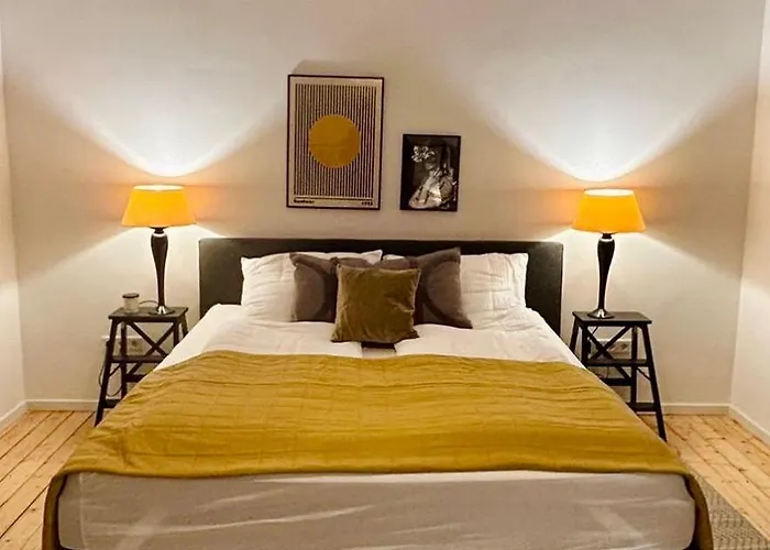 Feelslikehome - Stylische Und Zentrale Altbauwohnung Mit Terrasse&garten * 波鸿